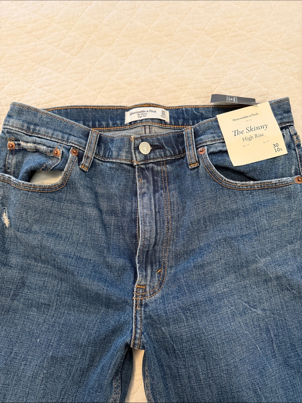 Abercrombie & Fitch Skinny High-Rise Jeans - Medium Blue